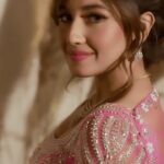 Aanchal Sharma Instagram -