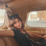 Aanchal Sharma Instagram - Live colorfully🖤🧡