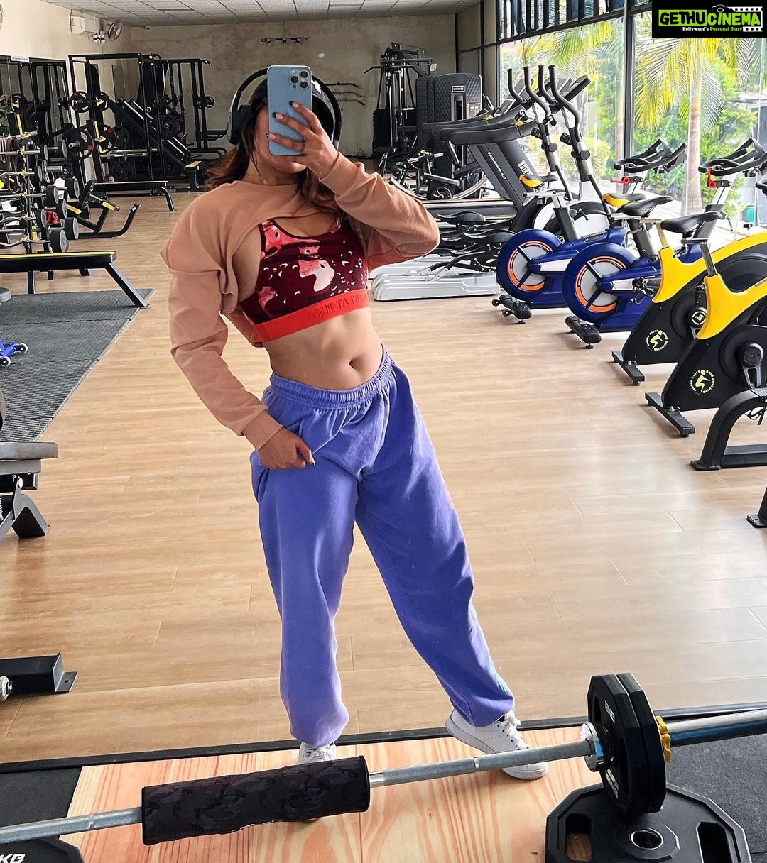 Aanchal Sharma Instagram - Cheers to that extra mile you go❣️