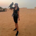 Aanchal Sharma Instagram - Back to black 🖤 🏜 🐪