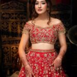 Aanchal Sharma Instagram - | SINDOOR सिंदूर | Mua : @sunii_makeup_artist Hair stylist: @hairartist.durga Styled by : @sadhana_ranabhat Video graphed by : @iam_siddhant_ Photographed by : @bibek_shrestha10 Jewelry by : @shalimarjewellersktm5 Special Thanks to @antiquedurbar & @rokahomedecor #manishrai #manishraibridal #manishraibridalcouture2022/23 #bride #red #weddingvibes #sindoor