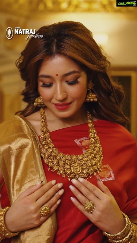 Aanchal Sharma Instagram - Regal, mesmerising, and magical, Shree Natraj Jewellers antique gold jewellery is a magnificent Vision of opulence and exuberance. @aanchalsharma_dawadiofficial is elegantly decked out in pieces from Shree Natraj Jewellers' newest range of antique gold jewellery. Photographer: @pawanjoshii Makeup Artist: @sunii_makeup_artist Hair Artist: @hairartist.durga Stylist: @anush__shrestha Wardrobe: @aziiiza_atelier #shreenatrajjewellers #antiqueset #antiquegoldcollectionset #aanchalsharma #shreenatraj #natrajjewellers #gold #goldnecklace #goldrings #goldearrings #goldbracelet