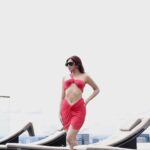 Aanchal Sharma Instagram - Stay wavy baby 🌴🌊☀️ Marina Bay Singapore