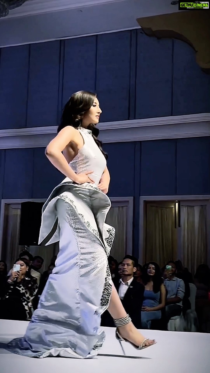 Aanchal Sharma Instagram - Runway tales and stylish trails✨ @iecdesignersrunway
