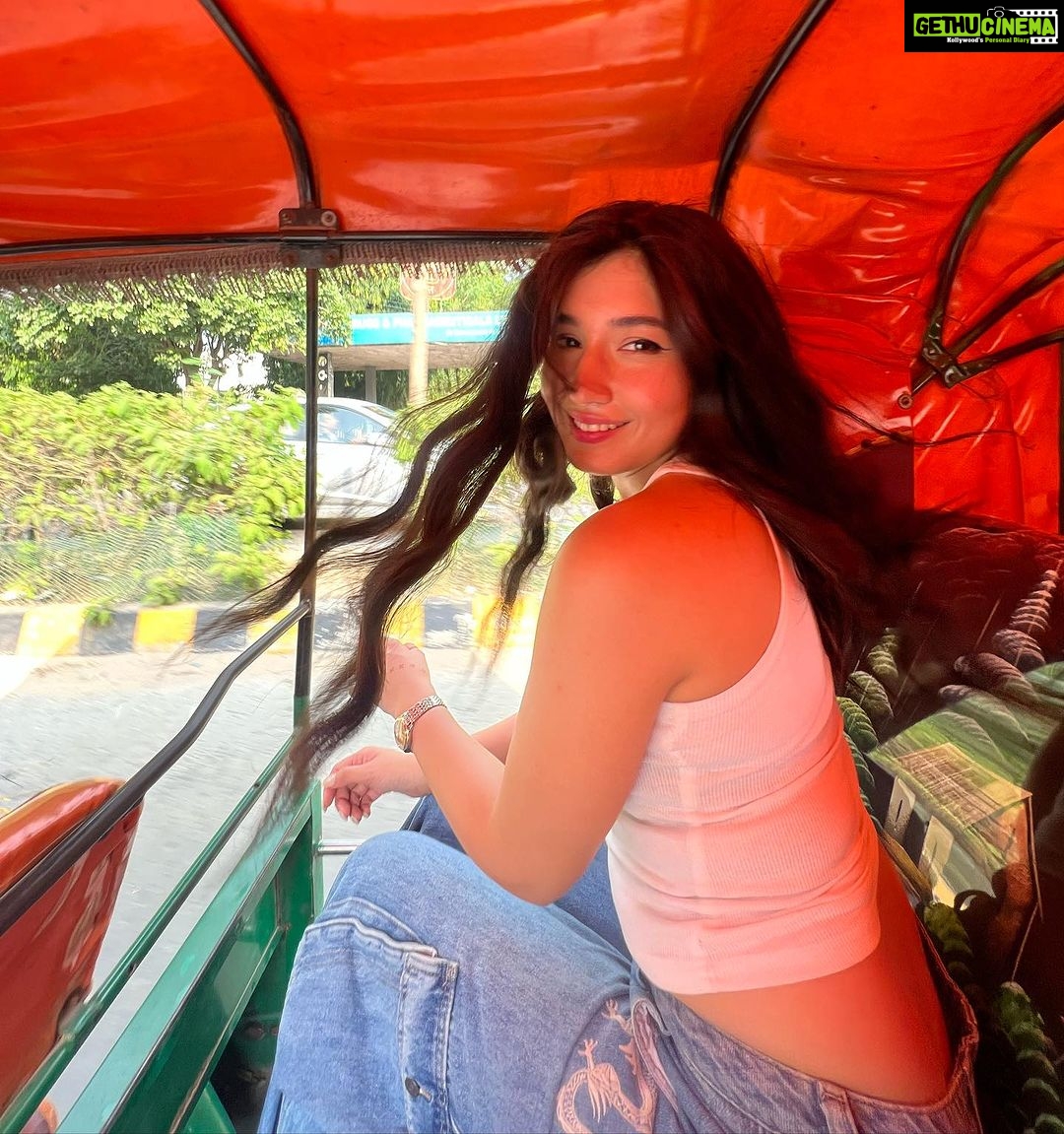Aanchal Sharma Instagram - Auto mode: ON πΊπ