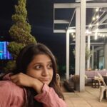 Aarohi Patel Instagram - Foreign desho ma chaalvanu bau hoy chhe baapa. Chaali chaali ne pag ni kadhi thai jaay chhe 😭😭😭