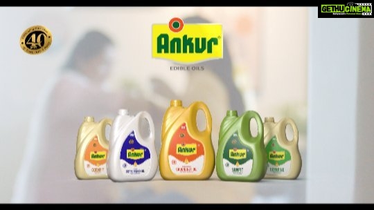 Aarohi Patel Instagram - Ankur Oils has earned the trust of millions of customers across Gujarat because of its purity, freshness, and quality. Since 1978, Ankur Oil’s Ej Atut Bandhan promise has ensured that customers stay happy with their products and continue to do so. Because of the thorough quality control procedures, every bottle of Ankur Oils is fresh, full of all-natural flavours and nutrient intact making your food healthy and tasty.