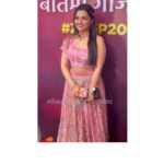 Aarya Ambekar Instagram – About Yesterday!! @zeemarathiofficial Chitra Gaurav Awards 2023!!! What a memorable night!!
Video courtesies – @zeemarathiofficial @lokmatfilmy
 @marathidhamaal
.
Styled by – @paragjaysingpure 
Outfit – @fragrance_designs 
Makeup, Hair, accessories – yours truly!