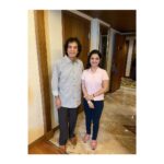 Aarya Ambekar Instagram – Officially declaring this as my besstestt weekend ever!!!! Can’t stop smiling and reminiscing and literally obsessing over the conversations that happened!!! In sheer awe of him!!! I truly consider myself blessed that I got to seek his blessings!😊🙏🏻 what energy and what supremely positive vibes!! The living legend, tabla maestro Ustaad Zakir Hussain ji!!!🙏🏻🙏🏻
Thank youu Shashi kaka for the great bhet!!☺️😇
@zakirhq9 @panchamnishad Radisson Blu Hotel Nagpur