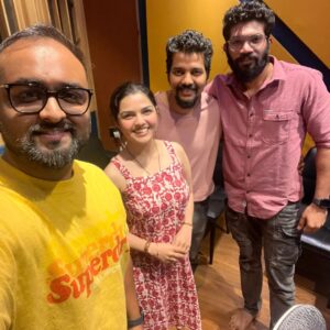Aarya Ambekar Instagram - Title song after long!😁 #my11thTitleSong My 1st association with @colorsmarathi and the very talented composer duo @kunalkaranofficial !!! Recorded a beautiful title song for @colorsmarathi 's upcoming serial. Tooo excited for everyone to listennn!!!😁 . . . ___ #aaryaambekar #kunalbhagat #karansawant #newtitlesong #marathititlesongs #colorsmarathi #kasturi