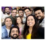 Aarya Ambekar Instagram - The team!! #Tp3 #ChalaHavaYeuDya Tonight on @zeemarathiofficial !!
