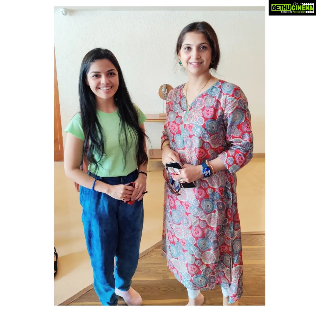 Aarya Ambekar Instagram - Still reminiscing the unexpected meet and my happy tears!!! Thats what happens when you get to meet someone you wholeheartedly adore and follow!😊 Couldn't contain my happiness!!! The ever amazing and humble and warm @kaushiki_sings ji!☺️🙏🏻❤️