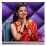 Aarya Ambekar Instagram – #GratitudePost 
Yesterday was @zeemarathiofficial SRGMP L’il Champs’ Grand Finale. This entire schedule has been such a learning experience in itself that its impossible to note it down in words!
Also, can’t help but offer my gratitude to a few people here today.

First of all, a big THANK YOU to #ZeeMarathi, and our super team @sojalsawant tai, Rohan dada, @mogambo_ka_bhatijaaa , @subodherande , Rutvik dada, @ambarhadap dada, Yogesh dada and everyone in Zee Marathi for believing in me and for deeming me fit for the role of a #Mentor/Judge. 
Thank you for being so understanding and letting go of whatever minor differences that arose!!

Must thank our senior most team of SRGMP, our very own Rajan sir, Rane sir, Guru sir, Kamlesh dada and all the musician dadas for always being so encouraging and being by my side always. 

A huge thank you to the ones who made me look beautiful – my pretty designer Shraddha, Anvi India, my make-up dadas Amit dada, Shinu dada .. hair tai Saroj.

Thanks to Sanjay dada for clicking beautiful pics of me and mainly for sending it on time so I could post those on time..!!!😁😁

Thank you to my social media family… especially alll the admins of my fan pages..for not just opening the fanpages, but also, for being active and posting content even more consistently than me!!! 
Thank you to all the fans, well wishers as well as all the brilliant memers for making me a part of the meme-world and posting such cute memes!!!

Thank you Ponkshe kaku for  उत्तम घरगुती जेवण, हट्ट पुरवणे and खुप लाड😄while our stay in Mumbai.

And last but not the least, thank you to my pretty fav co-judges for being my constants in real sense. Couldn’t have done without you all!!❤️❤️
Cheers!!
.
.
.
___
#aaryaambekar #zmlilchamps #judge #jury #mentor #newrole #learningprocess #incrediblejourney #aaryaswords #aaryabani😁 #aaryawrites
