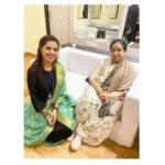 Aarya Ambekar Instagram - What a surreal experience, sharing the stage with and even getting to interact with legends like @singerhariharana ji and @roopkumarrathod.official ji..getting to meet the one and only Asha Bhosale ji, Usha Mangeshkar ji and Meena Khadikar ji..and most important of all, getting to listen to the most respected, hon. PM @narendramodi ji's speech live!!! Getting goosebumps even thinking about yesterday and the past 2 days!!!🤩 Thank you Adinath Mangeshkar ji, for having me in SwarLatanjali.. tribute to Lataji, on the occassion of 80th death anniversary of Master Deenanath Mangeshkar and the 1st ever Lata Deenanath Mangeshkar award ceremony. . PC - Vineet Gore, @priyanka.barve❤️ . . . ___ #pmoindia #narendramodi ji #tributetolataji #hariharan #roopkumarrathod #ashabhosale #ushamangeshkar #meenakhadikar #adinathmangeshkar #mangeshkarfamily #aaryaambekar