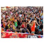 Aarya Ambekar Instagram – A surreal गुढीपाडवा पहाट in Wardha!!❤️🚩 Thank you soo much Wardhekars for the tremendous response today to all my songs, for all the farmaish-es and allll the wholehearted love!! Woke up at 3 am, yet soo fresh..all cos of your energy!!! Thank you Shri Ram Mandir committee for inviting me! Thanks to all the amazing musician dadas from Nagpur!!
.
.
.
___
#aaryaambekar #aaryaambekarliveinconcert #gudhipadwa2022 #gudhipadwapahat #wardha #jaishriram 🚩🙏🏻