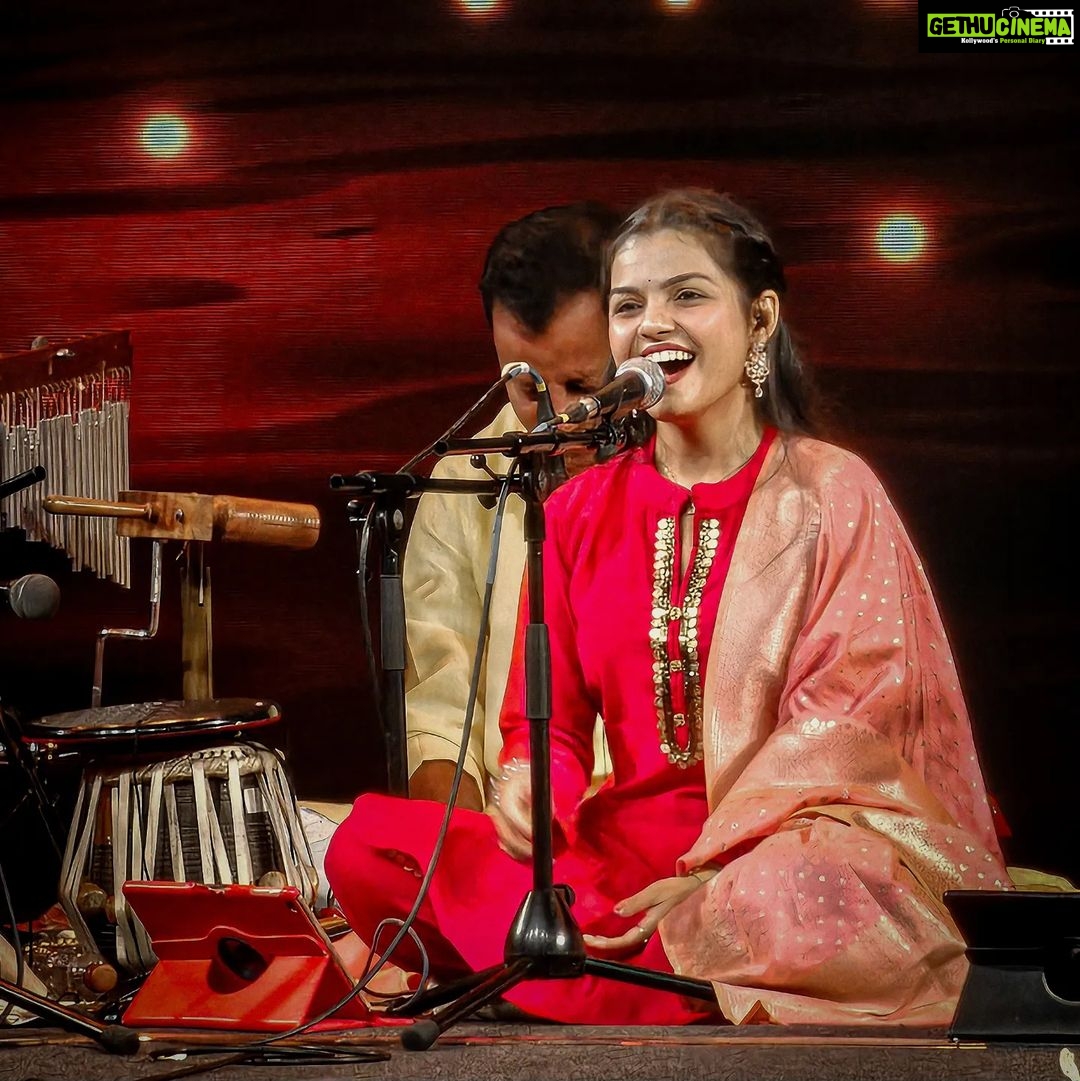 Aarya Ambekar Instagram - What an absolute honor to have gotten to perform at the 51st Pandit Motiram Pandit Maniram Sangeet Samaroh, Hyderabad..and that too with @anandbhateofficial dada. Thank you dear @durgajasraj ji for having me.πππ» PC - @swapniljadav Hyderabad , Telengana. India