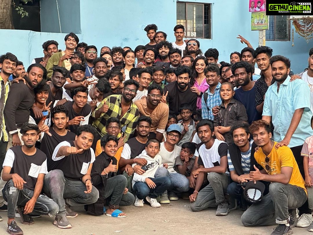 Aata Sandeep Instagram - Successfully completed “Patang” movie song shoot today with 100 dancers. Thank you so much @naanigadu bro @praneethprattipati All the best to @poojitharoyalpasupuleti @pranavkaushikk @preethipagadala It was Lovely working with creative cinematographer @dop.shakthiarvind sir. Special thanks with love to my team @springseenu(brother💕) #DevaraSeenu #Dhadiseenuanna #Sumalathaakka #Ummi Thanks all dancers ♥️♥️