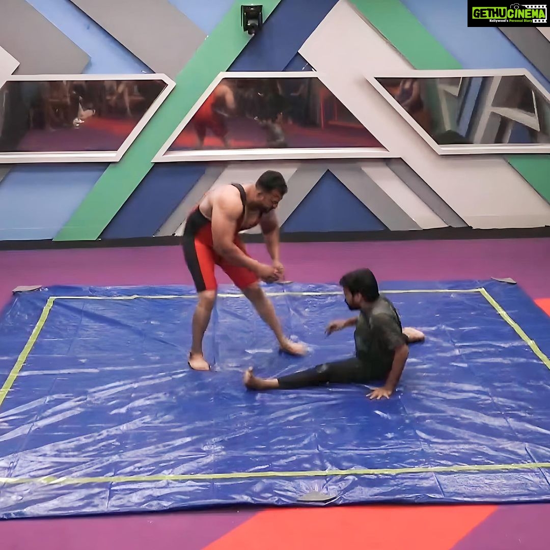 Aata Sandeep Instagram - Task entha tough ayina give up eevakunda prathi second poradithe. Vijayam tanathata tane vasthundhi #nevergiveup #meeaatasandeep #sandeeponbbtelugu7 #starmaa #disneyplushotstar #aatasandeep