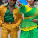 Aata Sandeep Instagram - Don’t Miss to watch our Hilarious Retro Dance Act this Sunday on Neethone dance at 9:00pm only on @starmaa @endemolshineind #NeethoneDance #StarMaa #Sanjyo