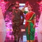 Aata Sandeep Instagram - Don’t Miss to watch our #IndianArmy Dance act on #NeethoneDance today at 9:00pm only on ur favourite channel @starmaa @endemolshineind “Mera Bharat Mahan” every citizen should be a Soldier🫡 #24yearsofkargilwar #Respect #IndianArmy #WomenEmpowerment