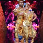 Aata Sandeep Instagram - Don’t Miss to watch Gold Man & Women💕Sculpture Dance in #NeethoneDance this Sunday at 9:00pm only on your favourite channel @starmaa Thanks to @endemolshineind @wong.choreographer