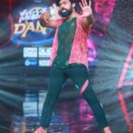 Aata Sandeep Instagram - Don’t Miss to watch “Neethone Dance” biggest reality show today at 6:00pm - 9:00pm on your favourite channel @starmaa. Don’t miss the “Mass Pataka”dance entry by me & jyothi🤙 #StarMaa #NeethoneDance #AataSandeepJyothi #Dance Thank you so much for beautiful costumes @lakshmiprasanna1129 @radhe_shyam_designer_studios @radheshyam_designer_studio Annapurna Studios