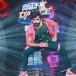 Aata Sandeep Instagram - Don’t Miss to watch “Neethone Dance” biggest reality show today at 6:00pm - 9:00pm on your favourite channel @starmaa. Don’t miss the “Mass Pataka”dance entry by me & jyothi🤙 #StarMaa #NeethoneDance #AataSandeepJyothi #Dance Thank you so much for beautiful costumes @lakshmiprasanna1129 @radhe_shyam_designer_studios @radheshyam_designer_studio Annapurna Studios
