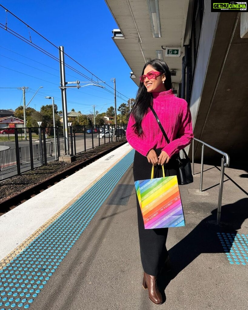 Aayushi Dholakia Instagram - cruising around in pink💗 . . . Exploring the streets of Sydney has been so much fun and walking through Queen Victoria Building was truly amazing!! The architecture is so intricate and vintage🫶🏻 #traveltales #vacationoutfit #holidayoutfit #thisisaustralia #tourismaustralia #australia Qvb- Queen Victoria Building