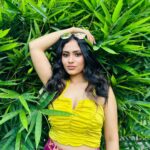 Aayushi Dholakia Instagram – it’s the grill season💗☀️☄️⛱️🍹
.
.
.
.
.
.
hmu- @vanitapatelmakeovers 
#springoutfits #springoutfitideas #ootddetails #summeroutfitideas #summeroutfit