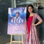 Aayushi Dholakia Instagram – ✨MY FIRST FILM BILLBOARD✨🎬🥺
I’m still sinking in the feeling and am extremely grateful for this entire journey🙏🏻🥰
My film ‘HELLO’ is now out in cinemas!! Do watch and let me know your reviews😋📞
@parimalpatelmotionpictures 
.
.
.
Wearing- @studioanaykaa 
#billboards #billboard #appreciatelife #gratefullness #gratefulmindset #livealifeyoulove
