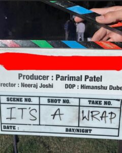 Aayushi Dholakia Instagram - Never would have thought that Vedika would come into my life in such a beautiful way and become an integral part of my journey✨ The best thing I learnt from her was that when you love something you give it your all, keeping all the fears aside🥰 Thank you @parimalpatelmotionpictures @neerajjoshiofficial_ @jaymerchant10 @rushi_mehtaa for trusting me with this character🙏🏻 I hope I did justice to it🧿♥️

Here are few of my favourite moments captured during the shoot of HELLO📞😍😋
.
.
.
.

#behindthescene #actingcareer #goodmovies #mymovie #movieshot #bts #instacinema #movie