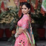 Aayushi Dholakia Instagram - Day 4 of #9daysofNavratri is all about simple, comfortable and elegant fits!!❤️ We all girls need outfits that let us dance our hearts out and @palkindziner has made that possible!!✨ Let me know your favourite out of the these 4 outfits🙌🏻😍 All outfits: @palkindziner Shot by- @dpandaproduction @gaurav_panchal2210 HMU- @plumzstudio #navratri2023 #festiveoutfit #chaniyacholi #navratrilook #navratrivibes #garbanight #garba2023