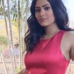 Aayushi Dholakia Instagram - My 15sec attendance🍷🌹🤌🏻 . . . . . Look created by- @vanitapatelmakeovers #modelinglife #fashionshoots #modelshot #womanmodel #fashionmodelling #modellingshoot
