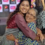 Abhidnya Bhave Instagram - Shayad yahi hai pyaar😌🧿♥️ Press conference night!!! Now I know why god made me wait for 10 years, he wanted me to have the best!!! THU THU THU🧿 Thank you @directorskutproduction @starplus for this amazing opportunity🙏🧿 #nowwithmyextendedfamily #dreamsdocometrue #betterlatethannever