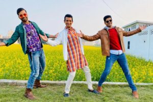Abhimanyu Dasani Instagram - Can't help falling in... #AankMicholi #fans
