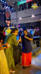 Abhirami Suresh Instagram - ഏന്റെ കേരളം എന്റെ അഭിമാനം !! ഈ കേരളം പിറവി ദിനം ആഘോഷമാകാം ലുലുവിനോടൊപ്പം Discover wide range of foods representing all 14 districts at LuLu Hypermarket Kochi, and immerse yourself in the rich traditional cultural events taking place at LuLu Mall Kochi #Kerala #Keralam #Keralapiravi #Keraleeyam #Keralagovernment #Keralagodsowncountry #LuLuMall #LuLuMallKochi