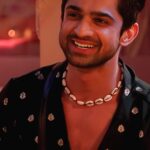 Abhishek Kumar Instagram - He might be loud, but at-least sabke face pr bolne ki himmat to hai . ☺️ . . Outfit by:- @larouge4all . . #abhishekkumar #abhishekavengers #bb17 #colors #jiocinema