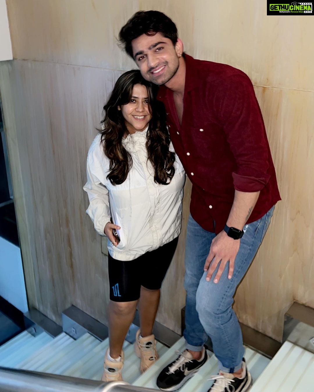 Abhishek Kumar Instagram - Yes, finally having a day I always had a dream of. Today I can actually feel and say that I have achieved something really big in my life. Balaji is a really big platform and a dream come true for many artists. Having a privilege of working with Ekta ma'am is indeed something really happening and great thing for me... Thankyou so much for such a great opportunity. So happy to work under your guidance mam @ektarkapoor 🤞🙏 . . . #Bekaaboo #Adiraj #Abhishekakumar @balajitelefilmslimited @colorstv