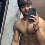 Abhishek Kumar Instagram - Posting Some Shirtless Selfies 🔥 Last One Is My Favourite! #AbhishekKumar Mumbai, Maharashtra
