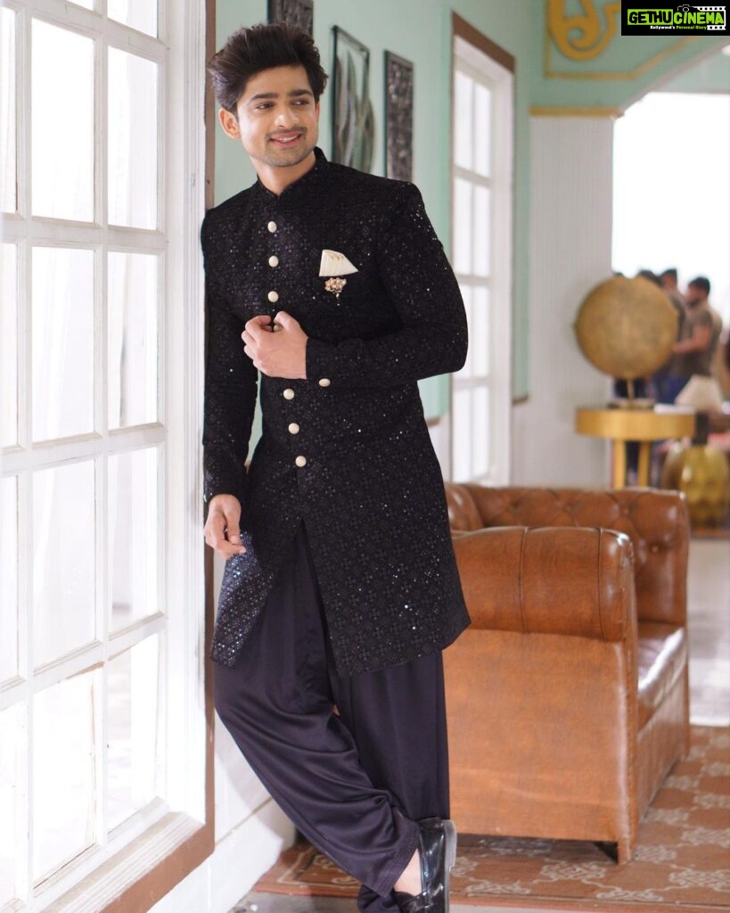 Abhishek Kumar Instagram - #AmrikSinghVirk 🖤 . . . . Outfit by : @sanjay_lehnga_house Chandigarh, India