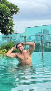 Abhishek Kumar Instagram - Kuch pal masti ke bigg boss ke ghr walo ke sang 
.
.
#abhishekkumar #bb17 #colorstv #jiocinema