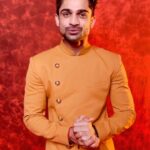 Abhishek Kumar Instagram - Happy chhat puja to everyone. And lets pray our happiness becomes twice by winning world cup. India hi jeetega 🇮🇳. . #chhathpuja #indiawillwin #worldcup #abhishekkumar #abhishekavengers #bb17 #bihar #up #colors #jiocinema #endamoleshineindia #festiwal