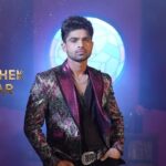 Abhishek Kumar Instagram - Iss heartthrob par dil khone ka hai chance, dekhoga aap Abhishek ko Bigg Boss ke ghar mein iss baar! 👁🔥 Dekhiye #BiggBoss17, Aaj se, Mon-Fri 10PM & Sat-Sun 9PM sirf #Colors aur @officialjiocinema par. #BB17 #BiggBoss @Beingsalmankhan @aebyborntoshine