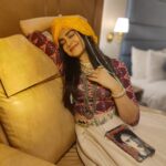 Adah Sharma Instagram - Sometimes when I close my eyes.................. I can't see 🤣🤣🤣🤣 👗 @manisha_khandwal_kore 💇‍♀️@snehal_uk Outfit by @house_of_jama Jewellery by @anupa_tulsi_jewellers 📸 @niranjanpat for the indoor pics Makeup by talented #StarKidRadhaSharma @adah_ki_radha Some pics @snehal_uk the stage pics I don't know who clicked 😬 #100YearsOfAdahSharma #adahsharma Pune, Maharashtra