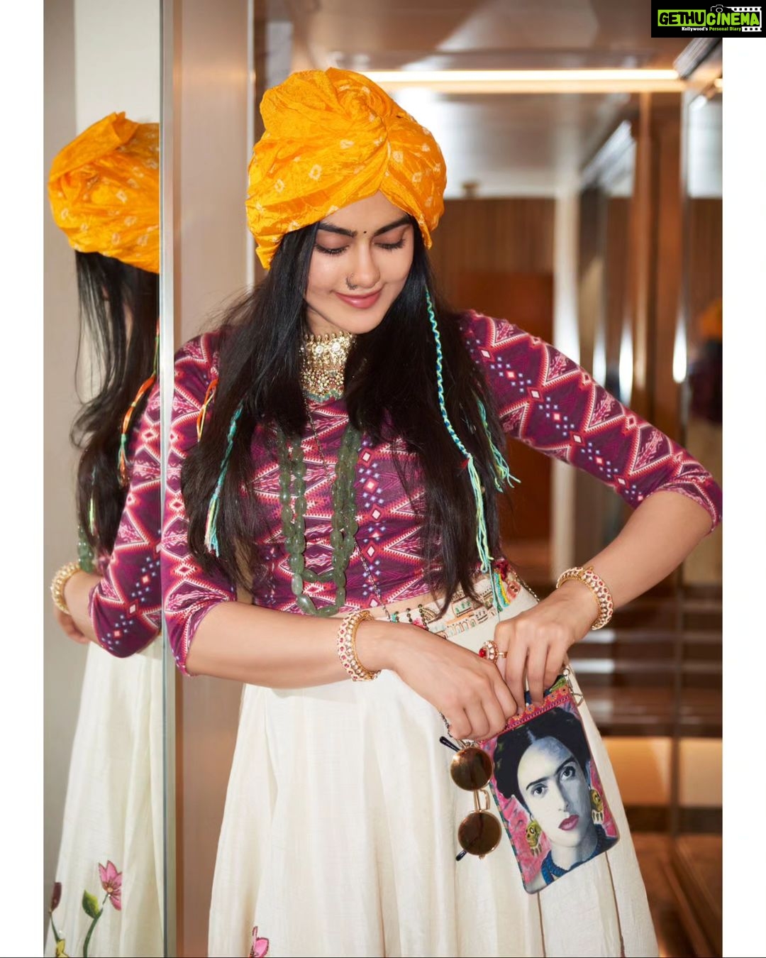 Adah Sharma Instagram - Sometimes when I close my eyes.................. I can't see π€£π€£π€£π€£ π @manisha_khandwal_kore πββοΈ@snehal_uk Outfit by @house_of_jama Jewellery by @anupa_tulsi_jewellers πΈ @niranjanpat for the indoor pics Makeup by talented #StarKidRadhaSharma @adah_ki_radha Some pics @snehal_uk the stage pics I don't know who clicked π¬ #100YearsOfAdahSharma #adahsharma Pune, Maharashtra
