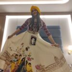 Adah Sharma Instagram - Sometimes when I close my eyes.................. I can't see 🤣🤣🤣🤣 👗 @manisha_khandwal_kore 💇‍♀️@snehal_uk Outfit by @house_of_jama Jewellery by @anupa_tulsi_jewellers 📸 @niranjanpat for the indoor pics Makeup by talented #StarKidRadhaSharma @adah_ki_radha Some pics @snehal_uk the stage pics I don't know who clicked 😬 #100YearsOfAdahSharma #adahsharma Pune, Maharashtra