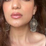 Aditi Gautam Instagram - Full tutorial on my YouTube channel! . . Lip liner - @paccosmetic Lip gloss - @kirobeauty . . . . . . . #reels #makeupreels #makeupartist #makeuptutorial #makeupideas #makeuplook #explore #navratrispecial #navratri2023 #navratrcollection #trending