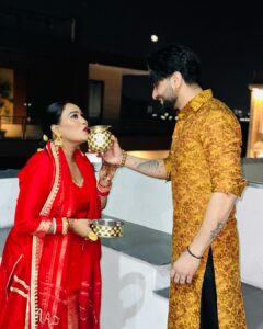 Afsana Khan Instagram - Happy karwa Chauth my love 🌙 @saajzofficial ❤️🧿
#karwachauth #afsaajz #afsaajzforever 
Photos credit @akshat.1808
