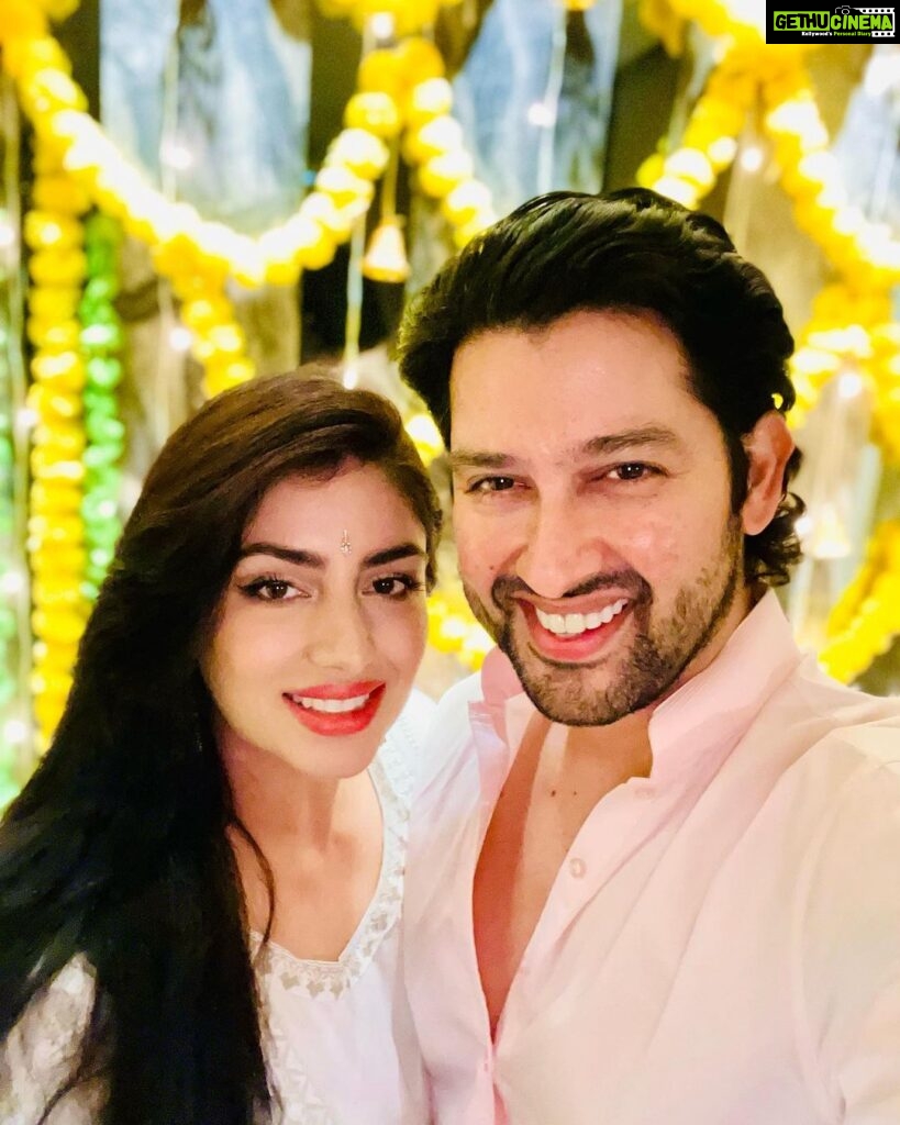 Aftab Shivdasani Instagram - Happy Diwali to all. 🪔❤ See the light in each other. Be the light for each other. 💫✨🌟