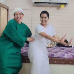 Aima Rosmy Sebastian Instagram - #RDX -deleted scene -post climax fight at hospital 😜 🎥 @maala.parvathi 😘 #rdx #rdxmovie #locationfun